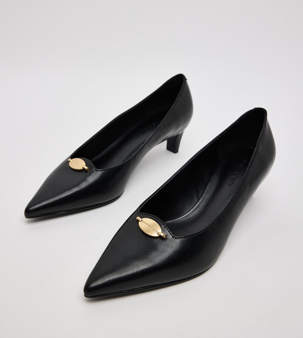 Charles & Keith Charles & Keith - Black Pumps