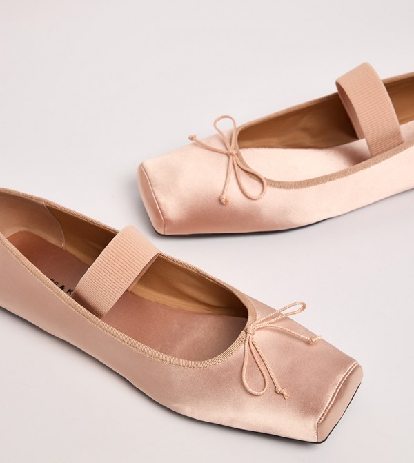 Charles & Keith  Shoes - Nude undefined