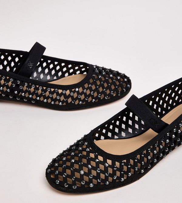 Charles & Keith Charles & Keith - Black undefined