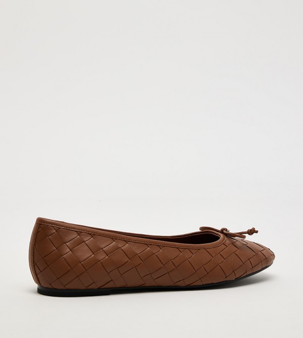 Charles & Keith  Ballerinas - Brown undefined