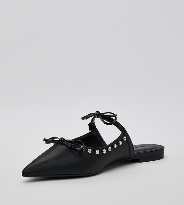 Charles & Keith Charles & Keith - Black Casual Slip-ons