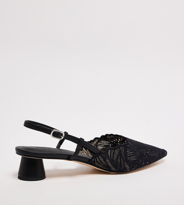 Charles & Keith Charles & Keith - Black Pumps