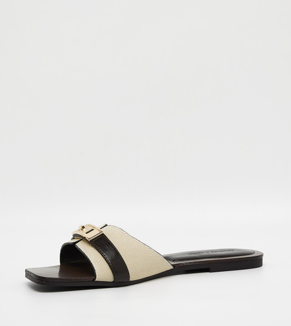 Charles & Keith Charles & Keith - Beige Flat Sandals