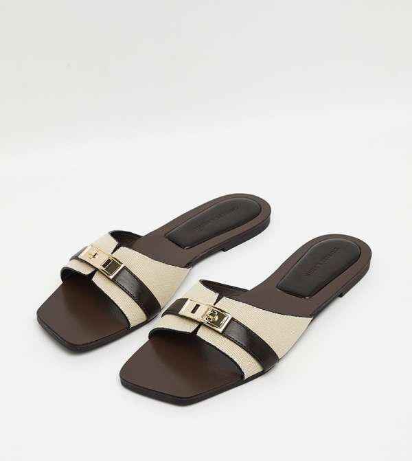 Charles & Keith Charles & Keith - Beige Flat Sandals