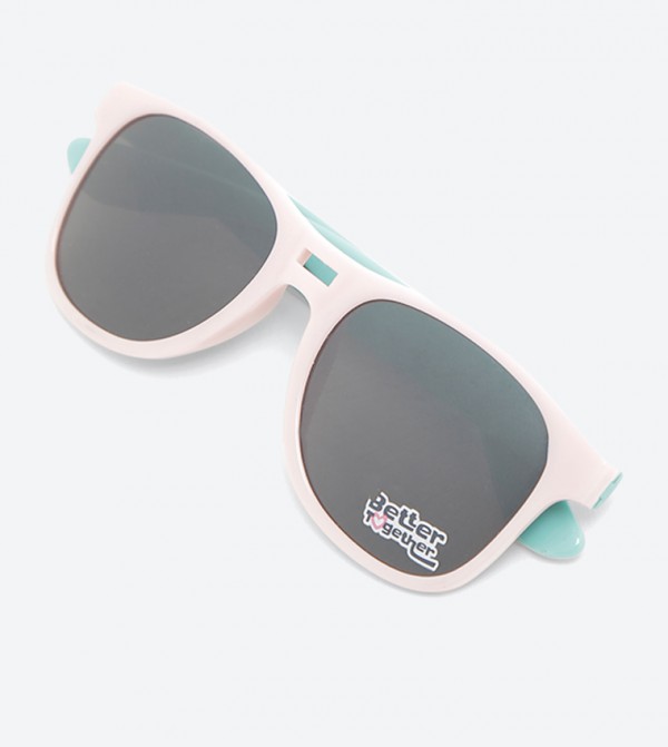 Accessories @ CCC CCC - Multi Sunshades