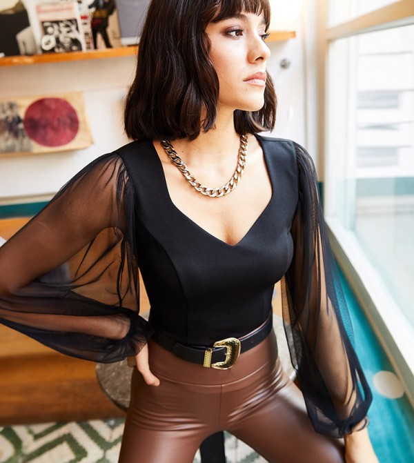 Olalook  - Black Tops & Blouses