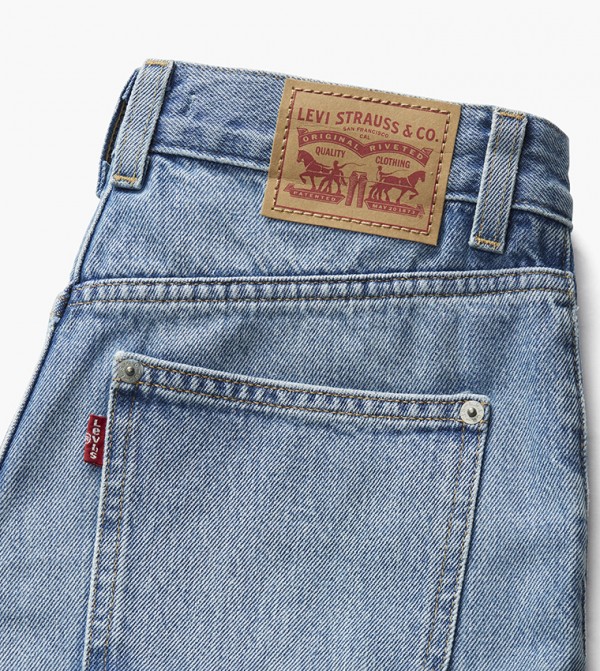 ليفايز  - أزرق Mom Jeans