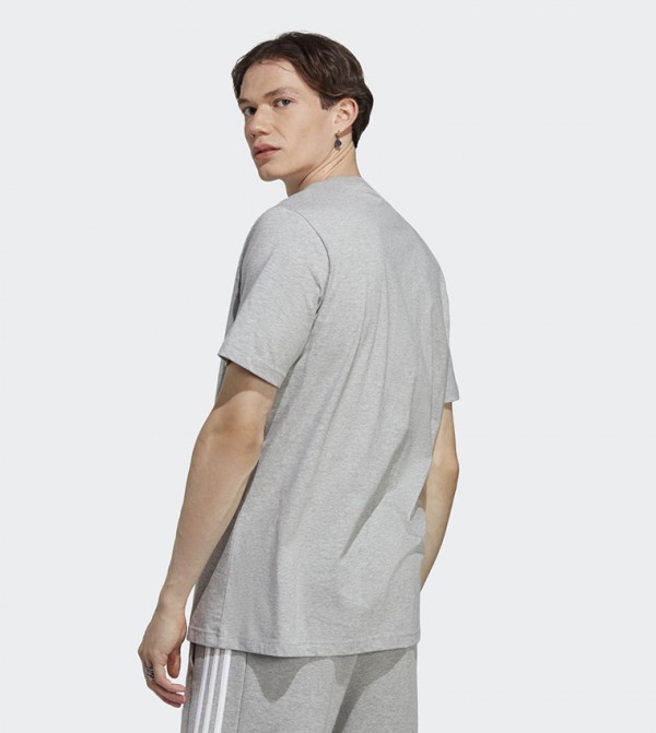 اديداس  ملابس - رمادي T-shirts