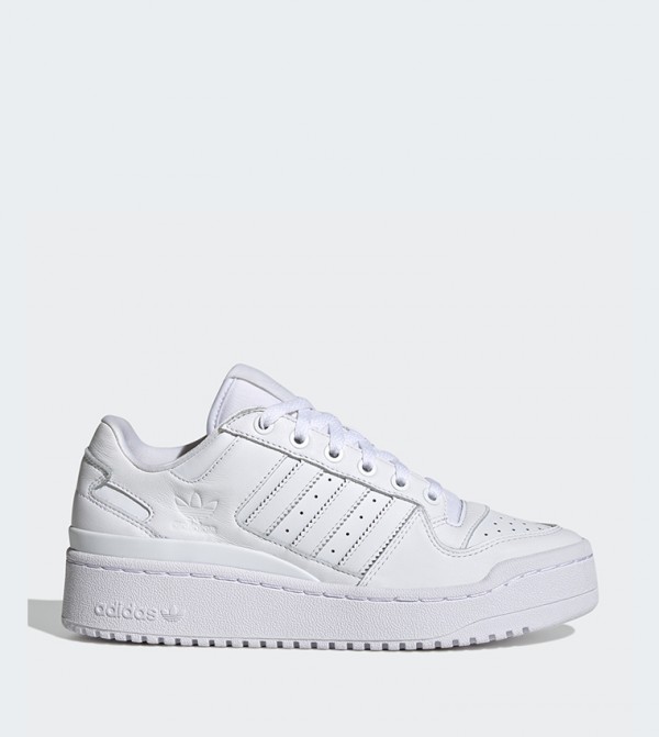 اديداس أحذية كرة قدم - أبيض كرة القدم