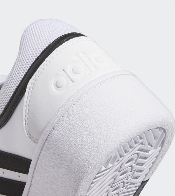 اديداس أحذية كرة قدم - أبيض كرة القدم