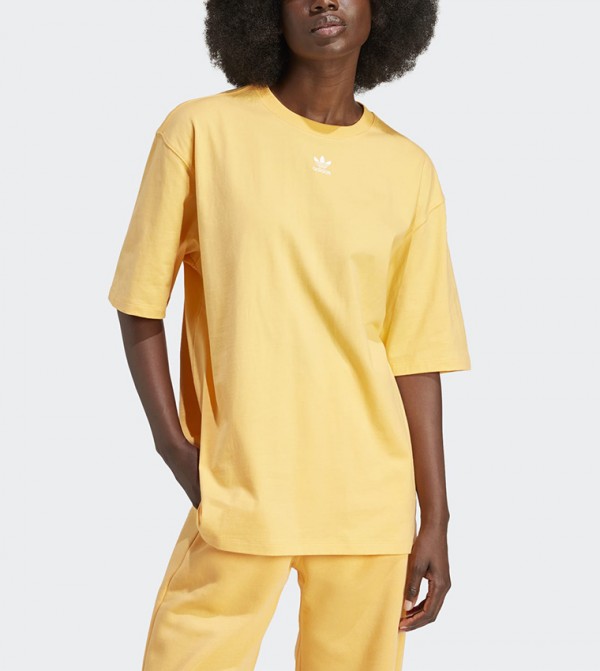 اديداس  ملابس - أصفر T-shirts