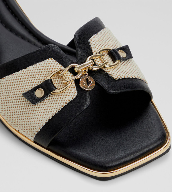 ألدو صنادل - بيج Flat Sandals