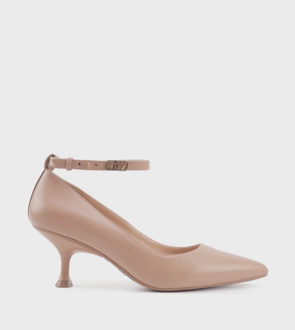 Nine West  - Nude Pumps