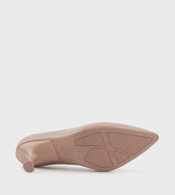 Nine West  - Nude Pumps
