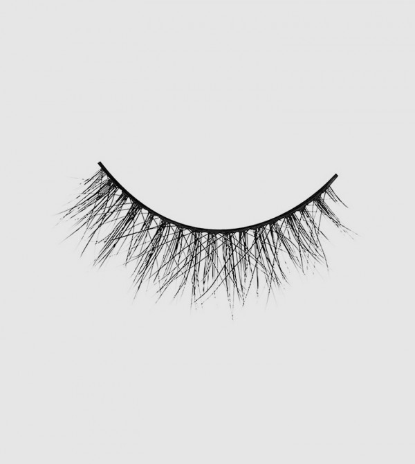 Nina Ubhi  - Multi False Eyelashes
