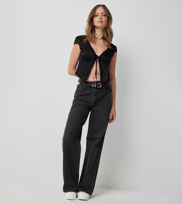 Ardene  Clothing - Black Cropped Tops