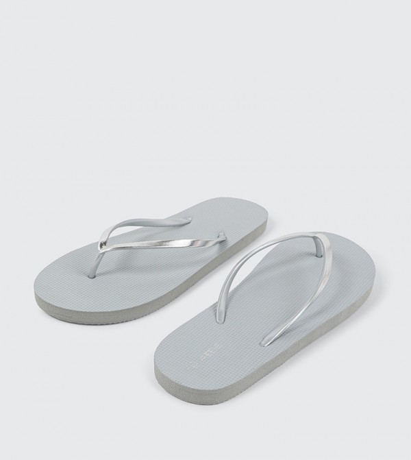 Ardene  - Silver Flip-Flops