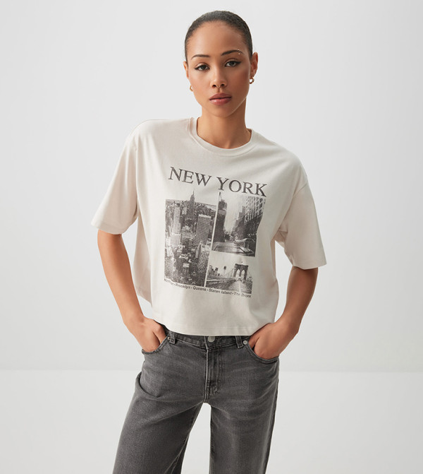 اردين  - أوف وايت  Short Sleeve T-Shirts