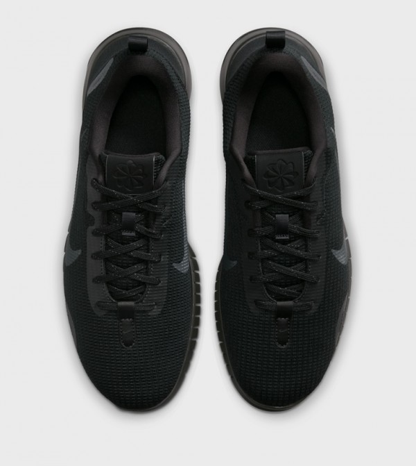 Nike Nike - Black Low Top
