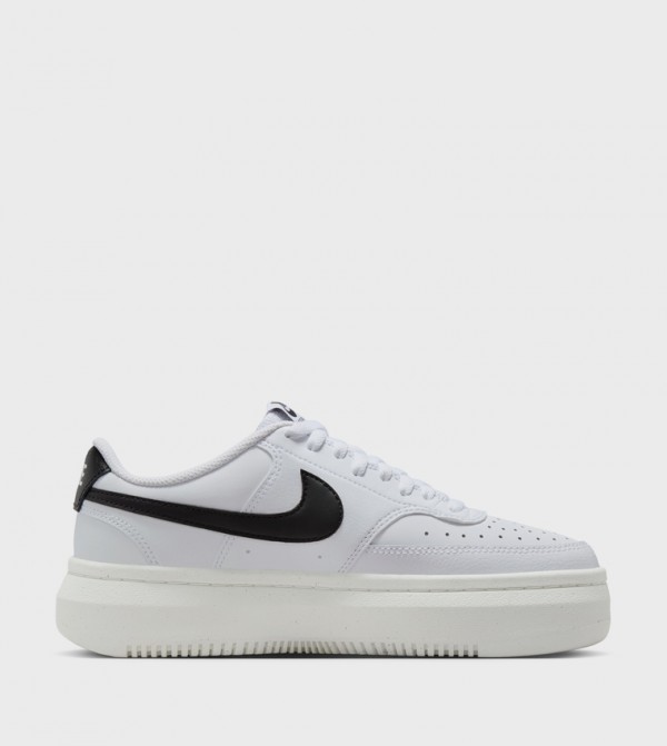 Nike Nike - White Low Top