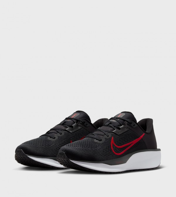 Nike  Sports Shoes - Black Running Shoes