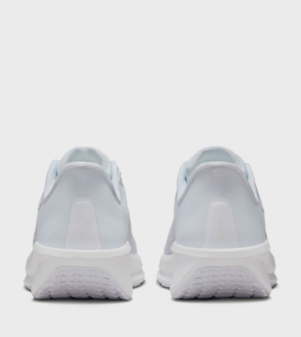 Nike Nike - White Running Shoes