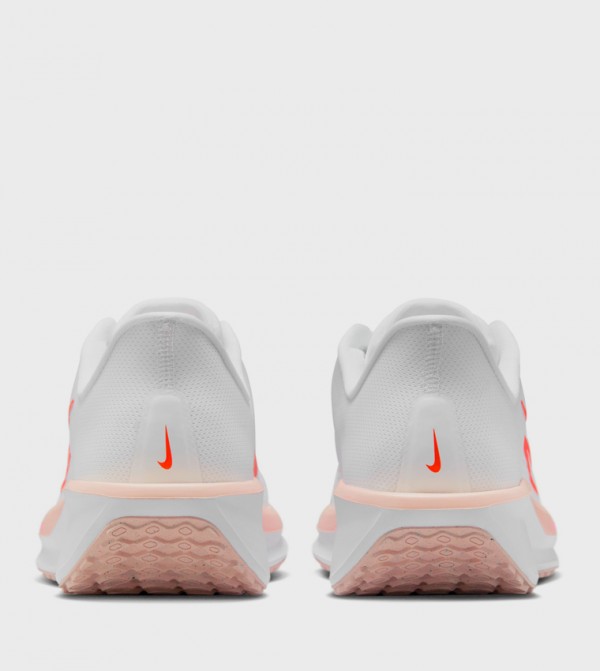 Nike Nike - White Running Shoes