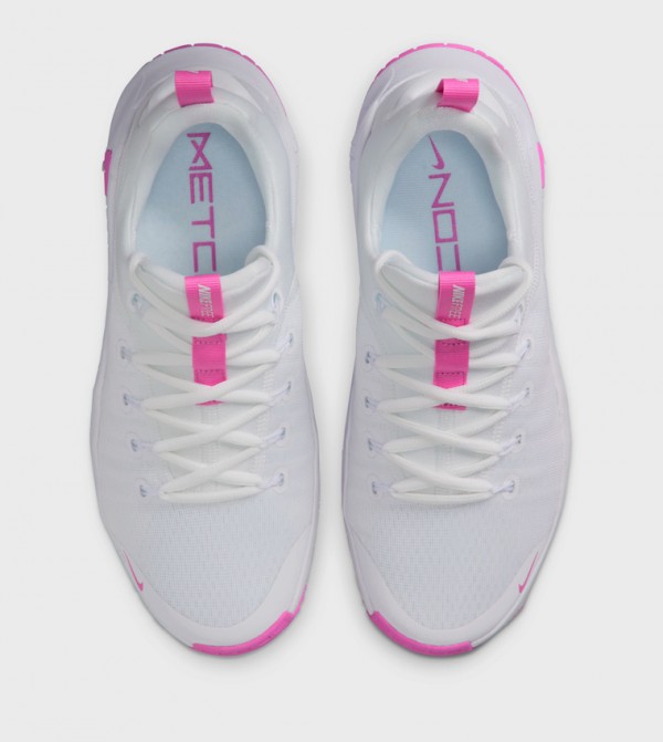 Nike Nike - White Walking Shoes