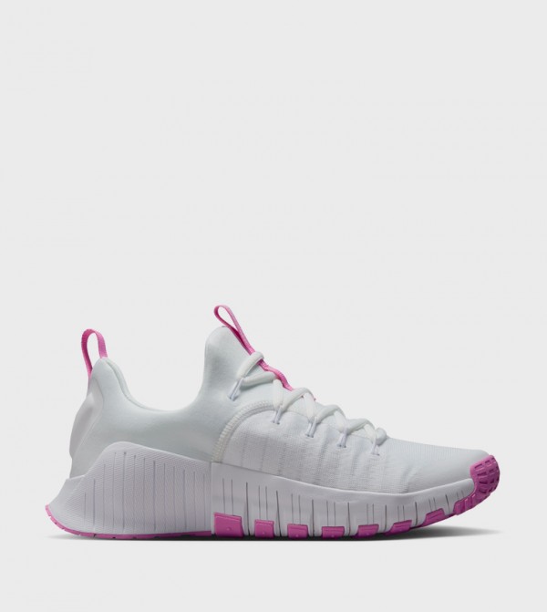 Nike Nike - White Walking Shoes