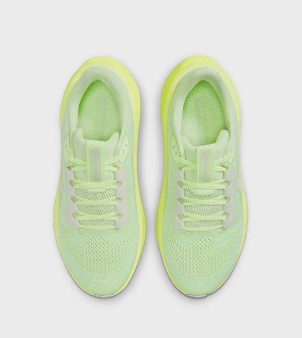 Nike  Sports Shoes - Green Running & Training