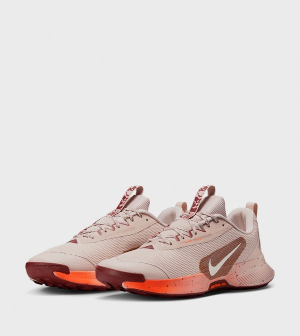 Nike  - Pink Running Shoes