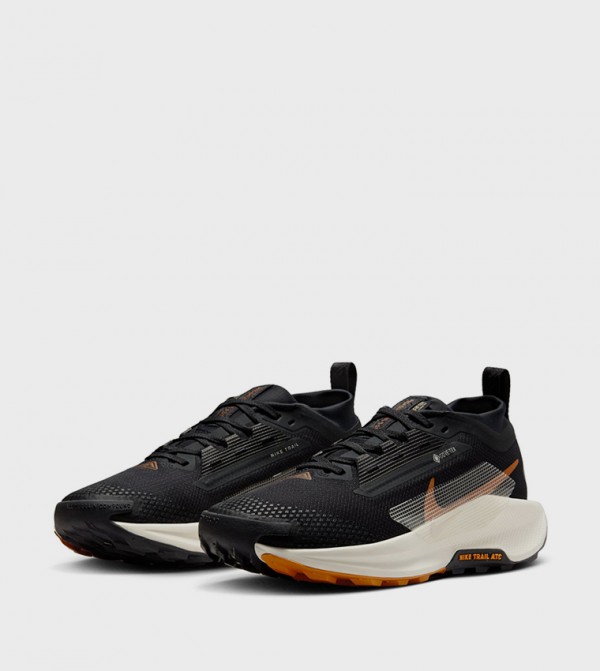 Nike  - Black Running Shoes