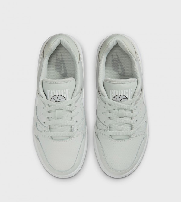 Nike Nike - White Low Top