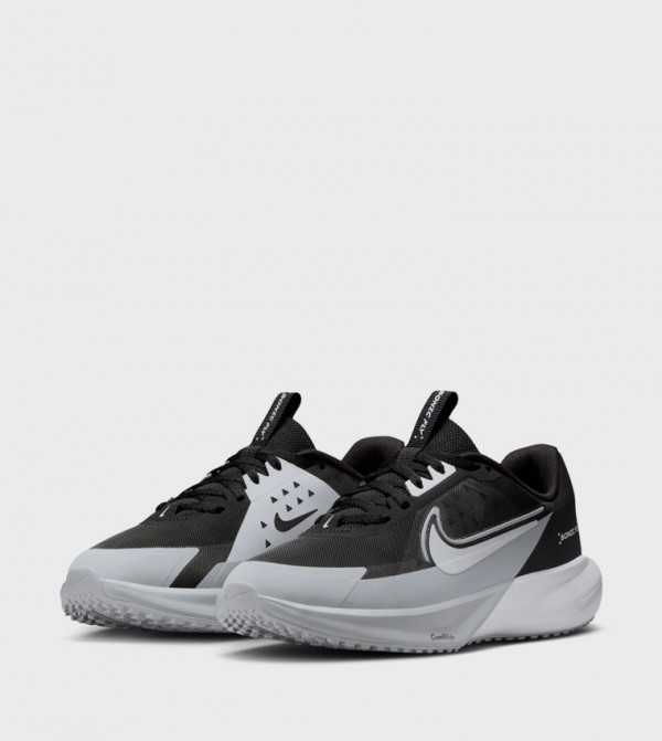 Nike  Footwear - Black Running & Training