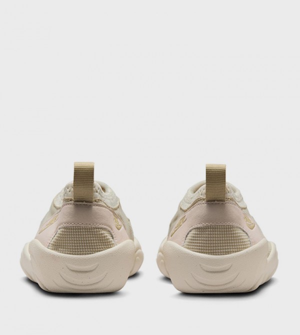 Nike Nike - Beige Casual Slip-ons