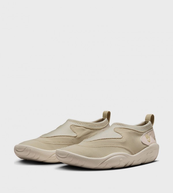 Nike Nike - Beige Casual Slip-ons