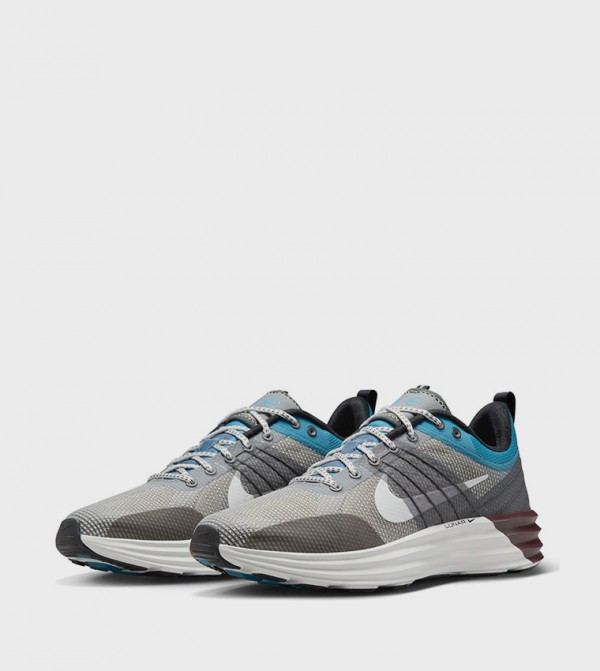Nike Nike - Grey Low Top