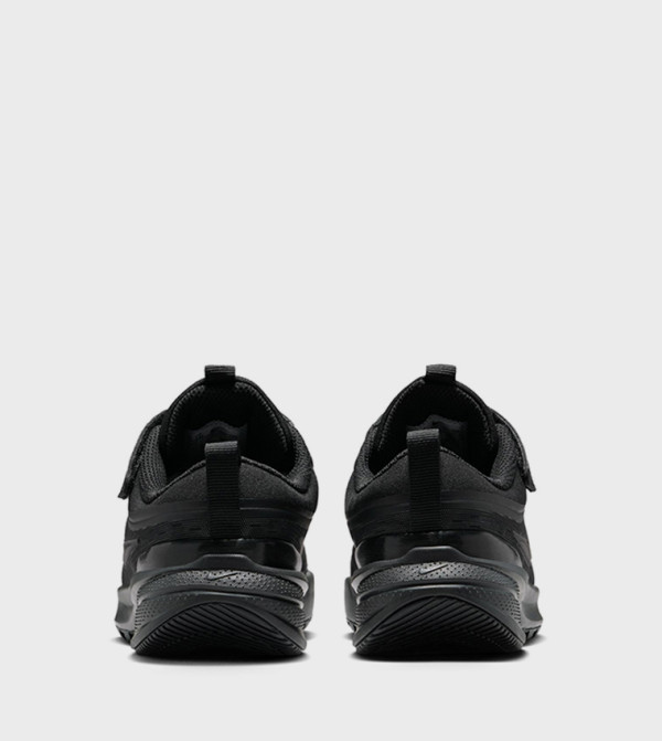 Nike Nike - Black Low Top