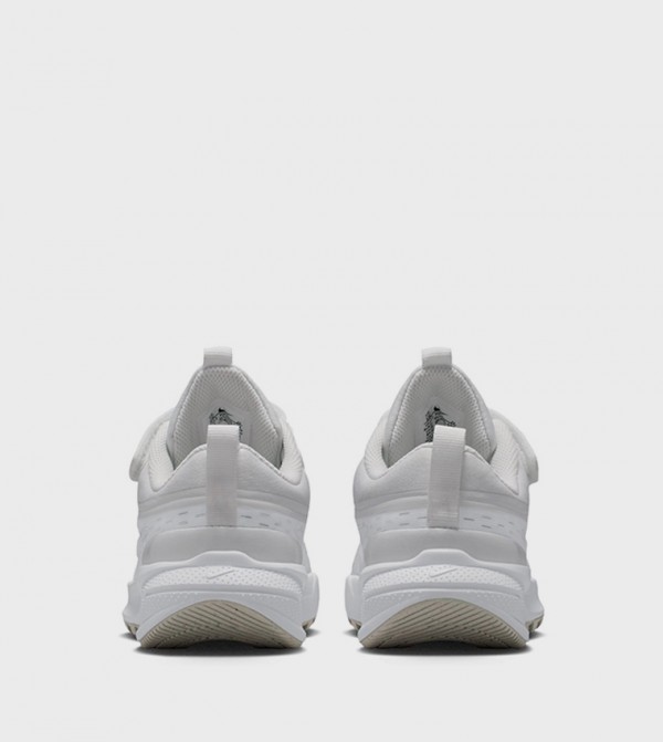 نايك  أحذية سنيكرز - أبيض أحذية برقبة منخفضة