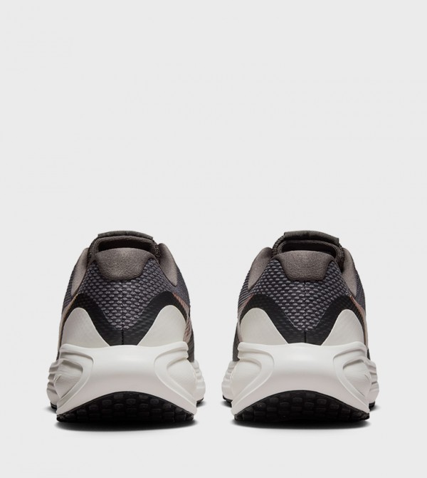 Nike  Sports Shoes - Grey Running Shoes