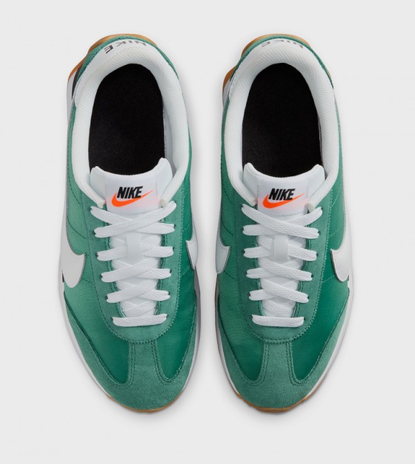 Nike Nike - Green Low Top