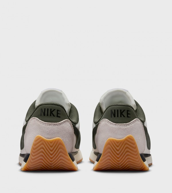 Nike Nike - Beige Low Top