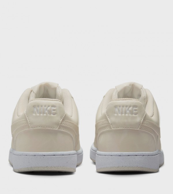 Nike Nike - Beige Low Top
