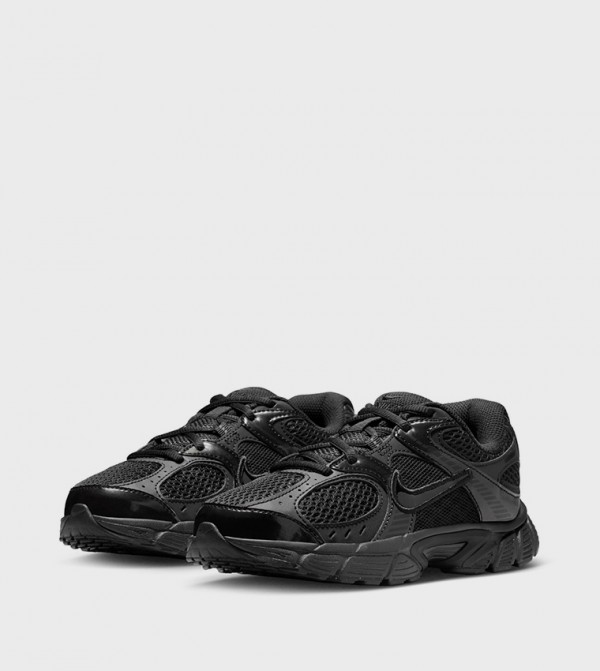 Nike  - Black Low Top