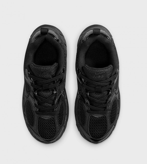 Nike  - Black Low Top