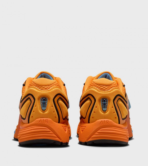 Nike Nike - Orange Low Top