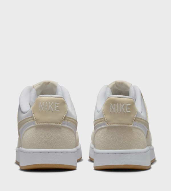 Nike Nike - Beige Low Top