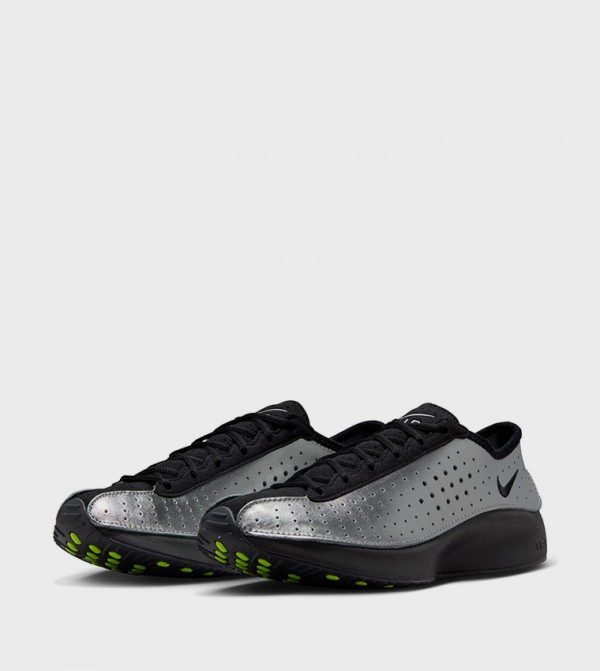 Nike Nike - Silver Running Shoes