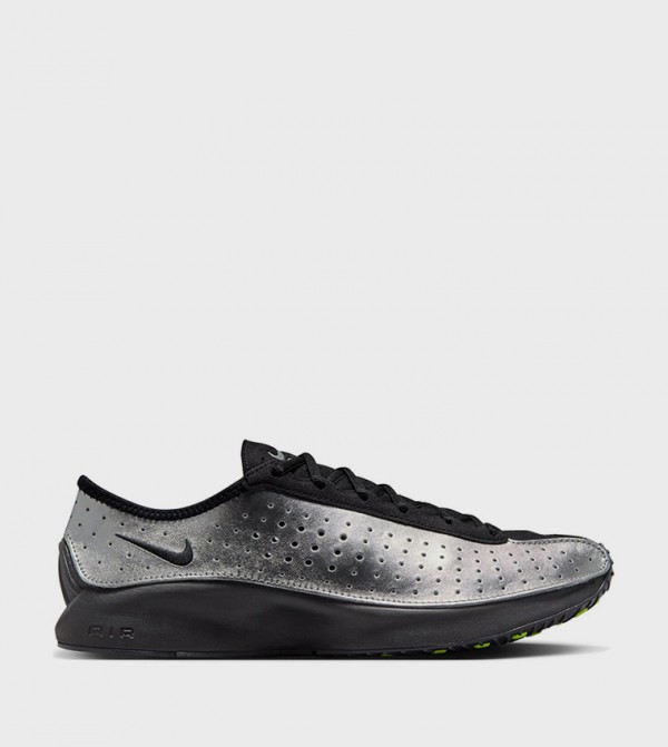 Nike Nike - Silver Running Shoes