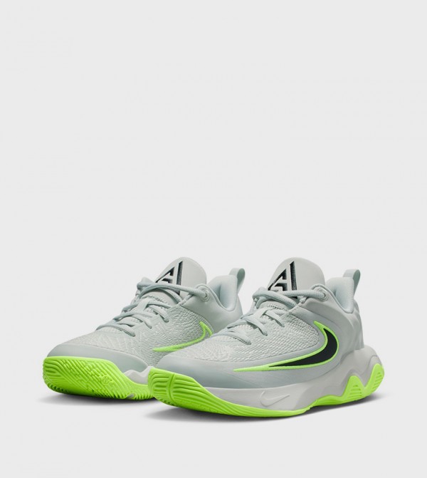 Nike  - Grey Running & Training